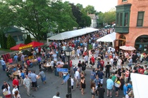 Photo © Rrbe2012 7